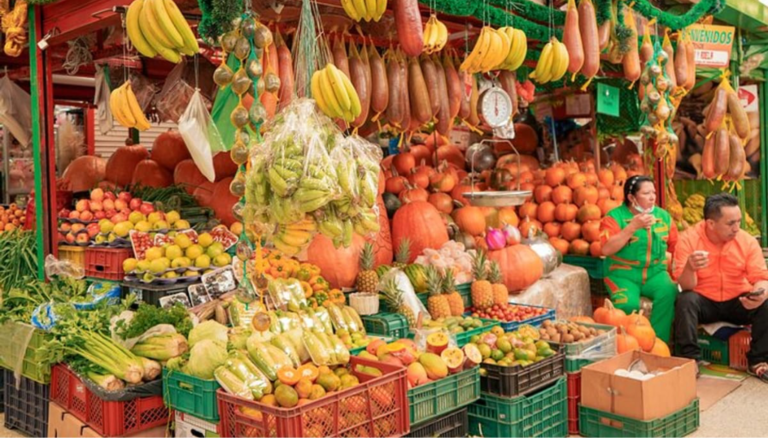 Lee más sobre el artículo Mercado de Paloquemao: A Foodie’s Guide to Bogota’s Best Market