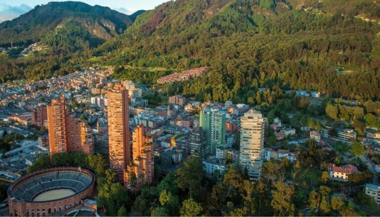Lee más sobre el artículo La Macarena: Bogotá’s Bohemian Neighborhood You Can’t Miss